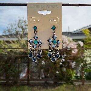 “New” Vintage Austrian Crystal Earrings.  1 3/4” Drop.